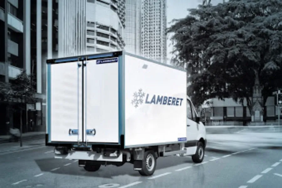 Xinfei, has just bought the specialist of refrigerated vehicles Lamberet